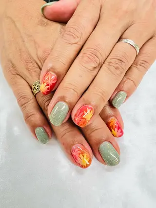 ネイル ユリシスネイル 担当近藤のネイルデザイン