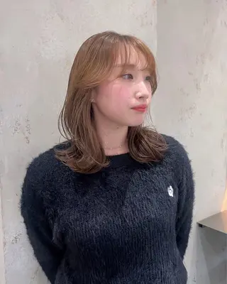 ミディアム カラー レイヤー/ブリーチ ♥️【木坂 桃歌】のヘアスタイル