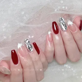 ネイル 玲央 YOYOのネイルデザイン