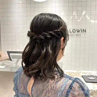 ミディアム ヘアアレンジ 久力琴音''透明感 カラー''アレンジのヘアスタイル