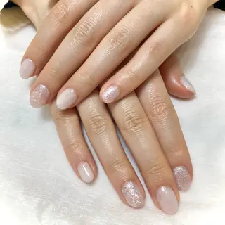 ミディアム 下田 玲のネイルデザイン