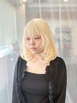 セミロング カラー GaKu/レイヤー /カラー/ブロンドのヘアスタイル