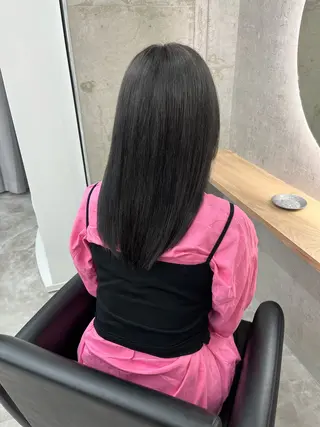 セミロング 奥野碧🌈艶髪 /ダメージレスカラーのヘアスタイル