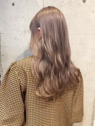 ロング 新潟/万代/ベージュ ダブルカラー髙橋魁真のヘアスタイル
