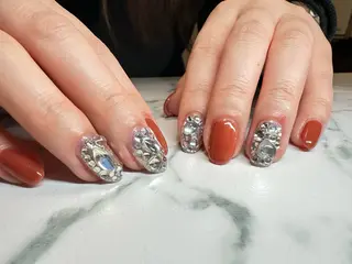 ネイル 越猪 未来のネイルデザイン