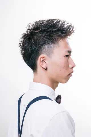 ショート カラー パーマ メンズ メンズパーマ 赤司 泰樹のヘアスタイル