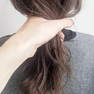 ミディアム カラー iplus✴ まつげ、眉毛、耳つぼのマツエク・マツパデザイン