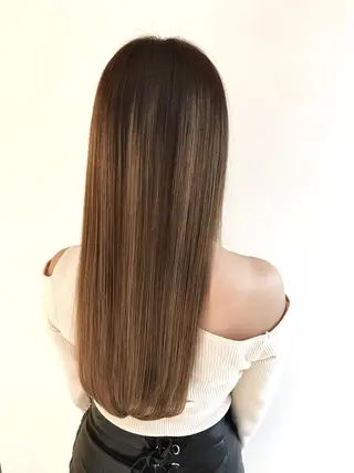 ロング カラー キッズ ネイル マツエク・マツパ アイブロウ 🎗美髪艶髪🫧髪質 改善特化🥇菊地のヘアスタイル