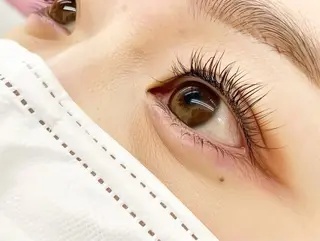 マツエク・マツパ くびれレイヤー 🌻秋月　日向🌻のヘアスタイル