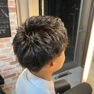 ショート パーマ Minori【ミノリ】所属・井手 孔介のヘアスタイル