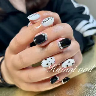 ネイル 大澤 瞳のネイルデザイン
