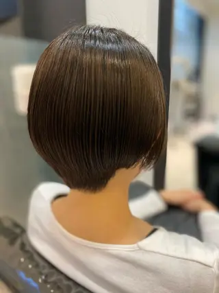 ショート YASU🍎CUT 赤系カラー/ヘアケアのヘアスタイル