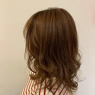 セミロング しもかわ かほのヘアスタイル