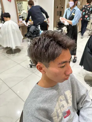 ショート メンズ 渡邉 理央のヘアスタイル