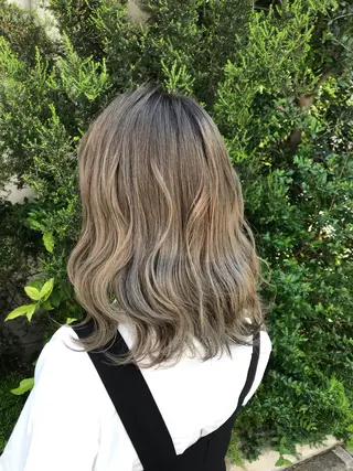 ミディアム カラー 店長担当🌟 矢吹ガブリエル🌟のヘアスタイル