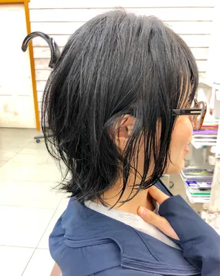 ミディアム パーマ クロスパーマ× 透明感カラー✂︎のヘアスタイル