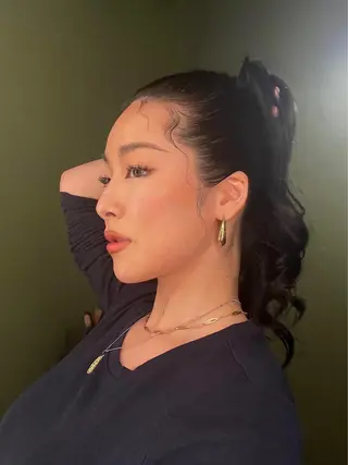 ロング カラー ヘアアレンジ PATH-hair. storeのヘアスタイル