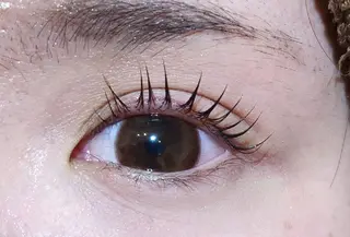 マツエク・マツパ 💜bora .のネイルデザイン