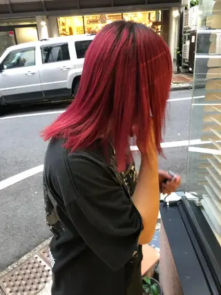 ミディアム カラー 末崎 聖子のヘアスタイル
