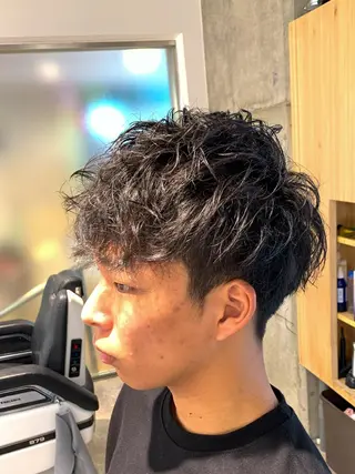 ミディアム パーマ メンズ FRISEUR smile&gentleman所属・【川西能勢口駅1分】 木村　翔乃佑のヘアスタイル