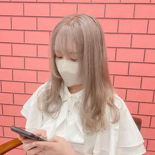 ロング カラー デザインカラー髪質 改善Lilithのその他イメージ