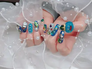 ネイル Piacere所属・Piacere 絵美のネイルデザイン