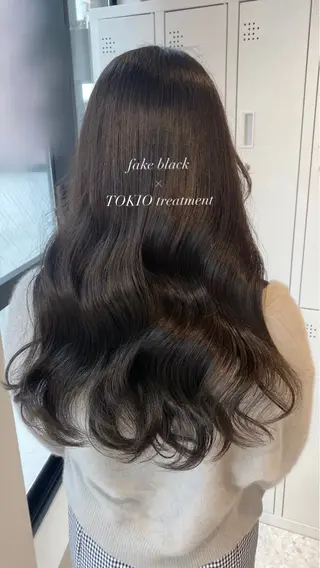 ロング カラー 🫧赤み消しカラー nanami🫧のヘアスタイル