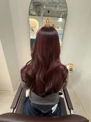 ロング WATARU/ 韓国風巻き髪のヘアスタイル