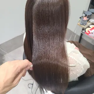 ロング GO TODAYシェアサロン岡山店所属・🎗️髪質改善・美髪 艶髪🥇小西邦生のヘアスタイル