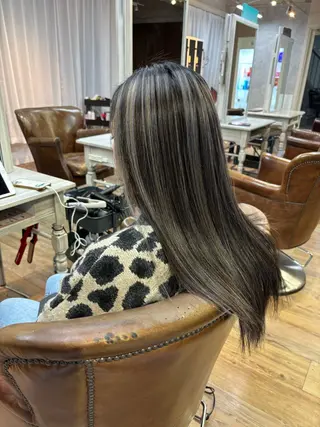 ロング ハイーンカラー/外国 人風カラー/ミノリのヘアスタイル