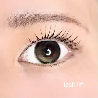 マツエク・マツパ elua eyelash所属・elua eyelashのマツエク・マツパデザイン