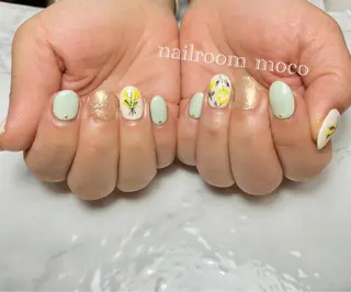 ネイル nailroom mocoのネイルデザイン
