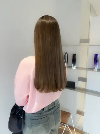 ロング カラー 太田ありさ クリーミーヘアカラーのヘアスタイル