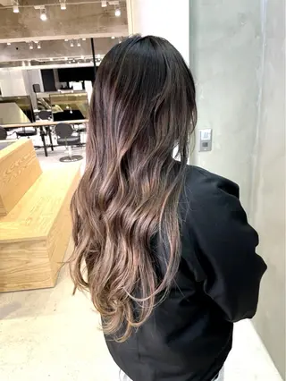 ロング 1日1名限定価格✂️ 髪質改善サロン代表谷のヘアスタイル