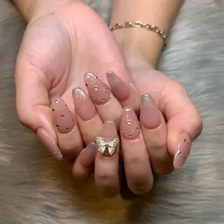 ネイル EARTH守谷店所属・🩶EARTH守谷店 YURA🦋のネイルデザイン