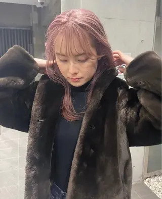 カラー 💖ボブ/髪質改善 顔周りレイヤー/ユイのヘアスタイル