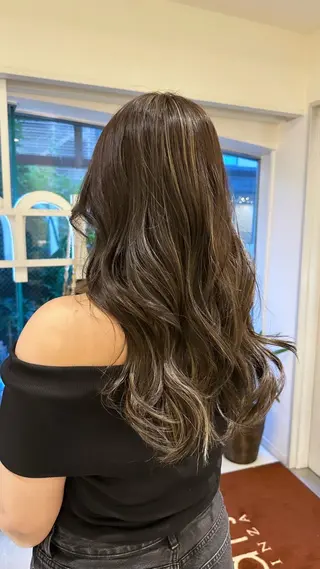 ロング カラー 🤎ハイライト/ 艶カラー/銀座🤎のヘアスタイル