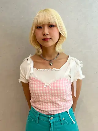 ミディアム ☀️コミヤマミユ☀️ /パーマ/ハイトーンのヘアスタイル