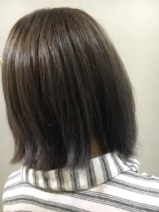 ショート カラー CA-PETZ 大石 ゆうなのヘアスタイル