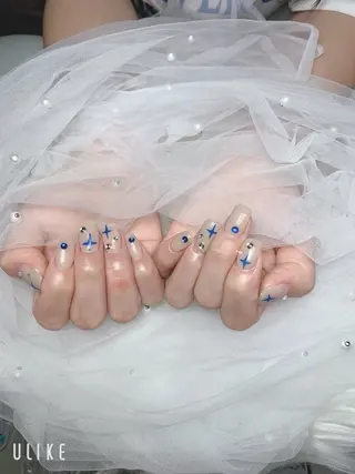 ネイル T. Leeのネイルデザイン