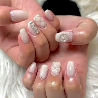 ネイル SOARE TADAのネイルデザイン