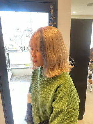 ショート youres hair 新宿3丁目店所属・🍫ハイトーン✖︎ 縮毛矯正🍫柴田のヘアスタイル
