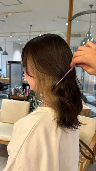ミディアム 艶ブリーチ/カット kurumi🌼のヘアスタイル