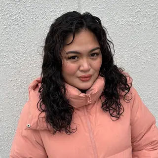 セミロング 🎀ハイトーン/ 艶カラー/夕月🎀のヘアスタイル