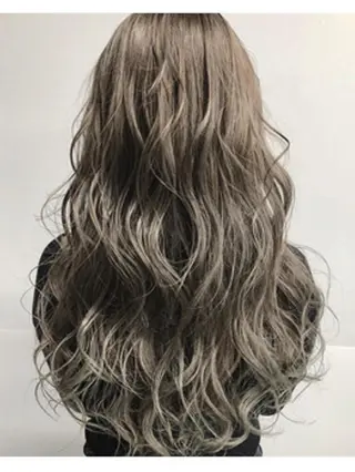 ミディアム カラー パーマ ブリーチ&似合せボブ 田中寛十のヘアスタイル