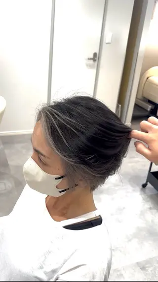 カラー Light所属・上岡 蓮のヘアスタイル