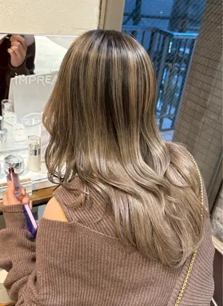 ロング カラー メンズ特化 ティアラのヘアスタイル