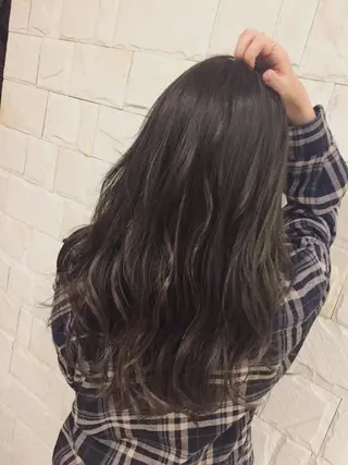 ロング カラー _WHITE 高槻店 平野湧人　/髪質改善のヘアスタイル