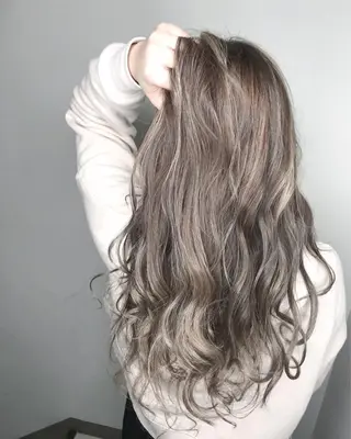 セミロング カラー パーマ 🫧代表/新宿駅近/ 限定価格🫧田辺貴裕のヘアスタイル