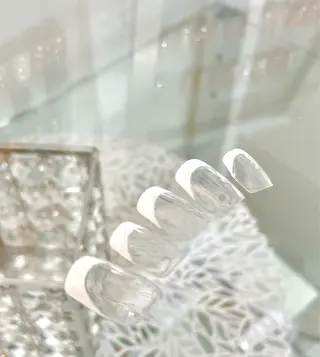 ネイル AYA Reginaのネイルデザイン